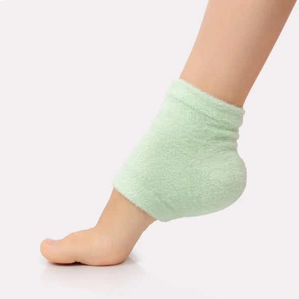 Moisturizing Heel Socks in Mint