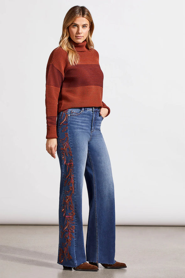 Brooke High Rise Jeans with Embroidery in Bluewash