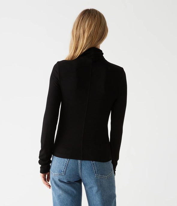 Tara Crop Turtleneck in Black